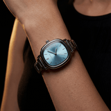 ساعة Capri فضية – إصدار المينا الأزرق